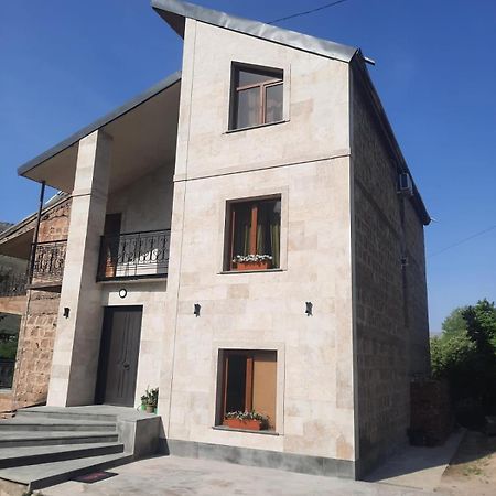 Areni Anna Home B&B מראה חיצוני תמונה